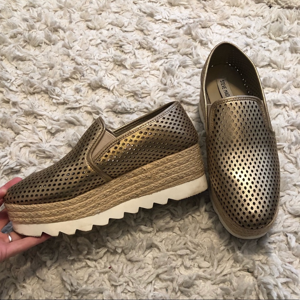 Steve Madden platform slip ons